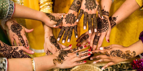 Front hand simple mehndi design